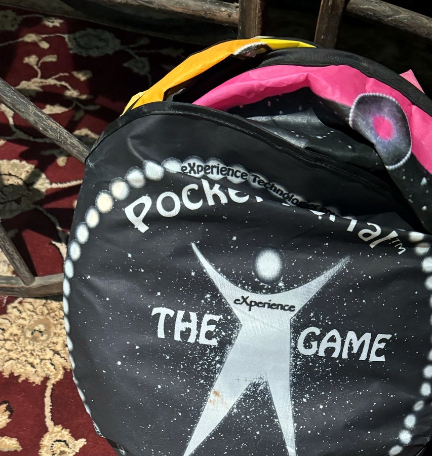 Pocket eXperience THE GAME carrying bag